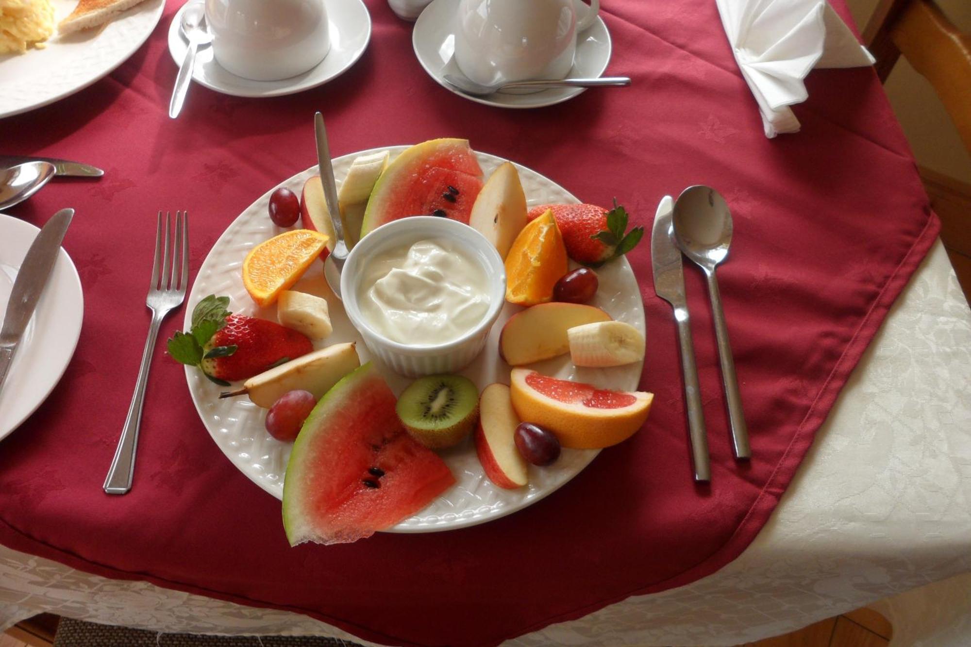 Rockmount House B&B Клифден Экстерьер фото