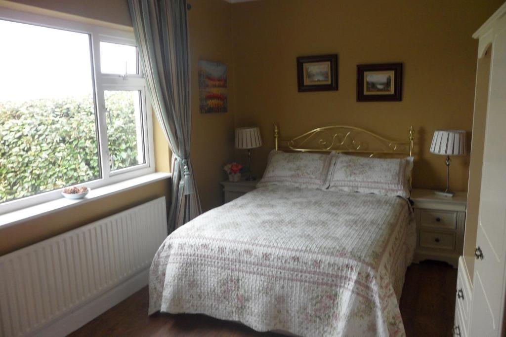 Rockmount House B&B Клифден Экстерьер фото