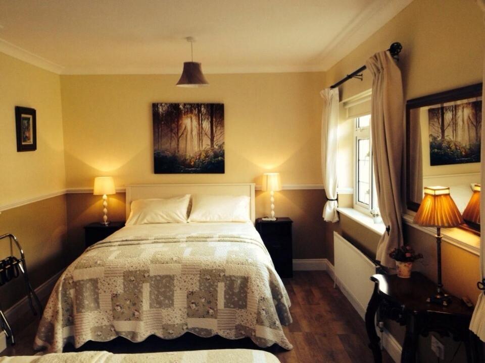 Rockmount House B&B Клифден Экстерьер фото